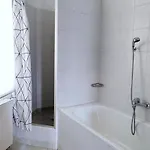 Six - 3 Bedroom Near Monte Cassino By Oneapartments Apartment *