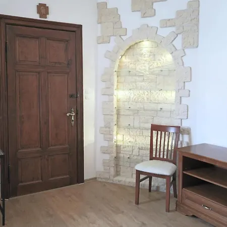 Six - Monte Cassino By Oneapartments *