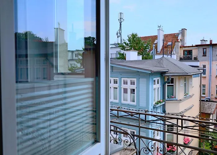 Six - Monte Cassino By Oneapartments * Сопот